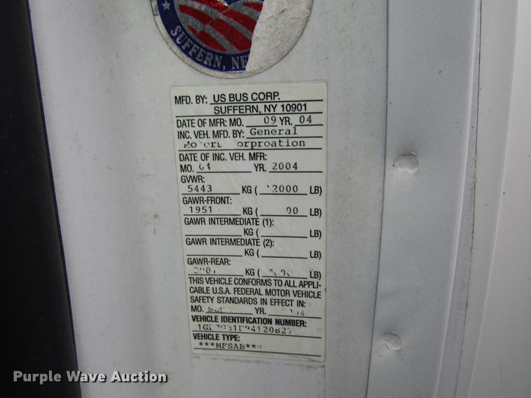 image for item DB6759 2004 Chevrolet Express G3500 school bus