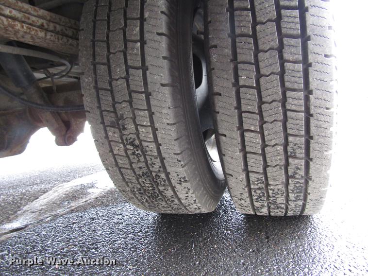 image for item DB6760 2004 Chevrolet Express G3500 school bus