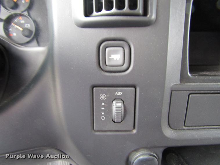 image for item DB6761 2003 Chevrolet Express G3500 school bus