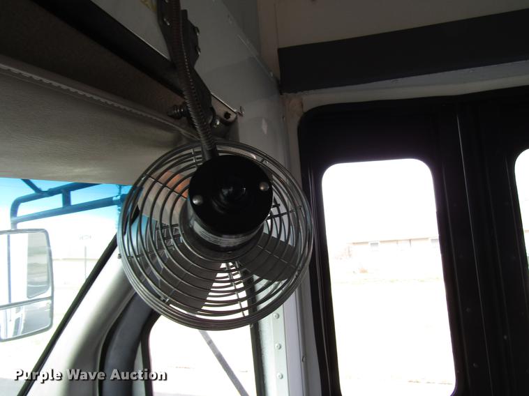 image for item DB6761 2003 Chevrolet Express G3500 school bus