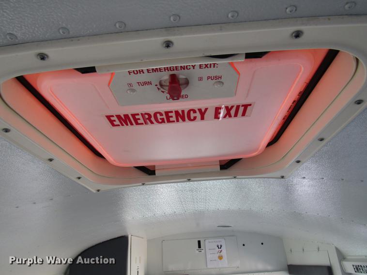 image for item DB6761 2003 Chevrolet Express G3500 school bus