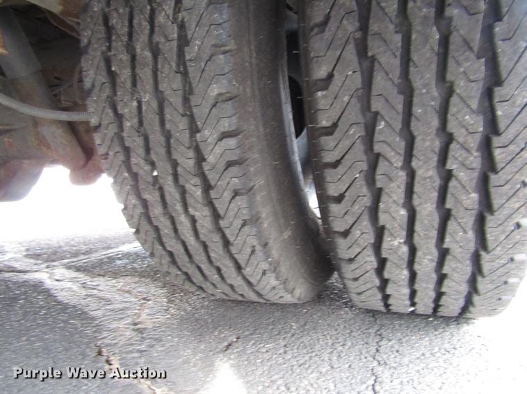 image for item DB6761 2003 Chevrolet Express G3500 school bus