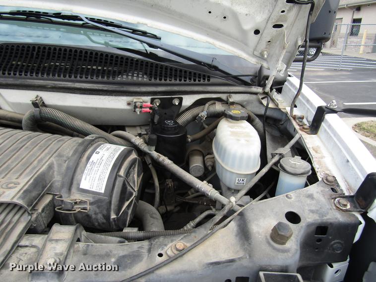 image for item DB6762 2004 Chevrolet Express G3500 school bus