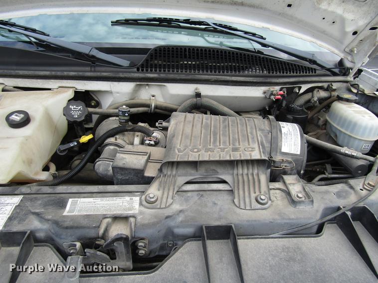 image for item DB6762 2004 Chevrolet Express G3500 school bus