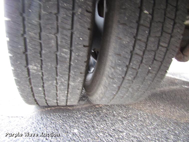 image for item DB6762 2004 Chevrolet Express G3500 school bus