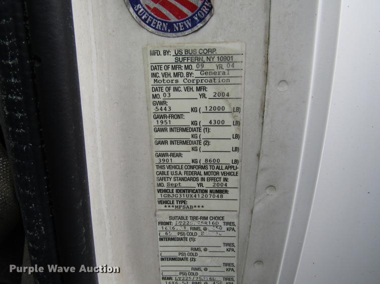 image for item DB6762 2004 Chevrolet Express G3500 school bus