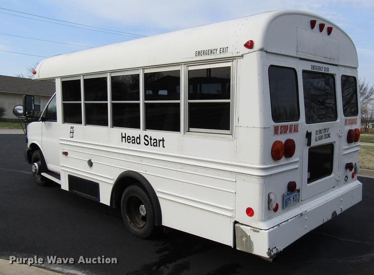 image for item DB6763 2003 Chevrolet Express G3500 school bus