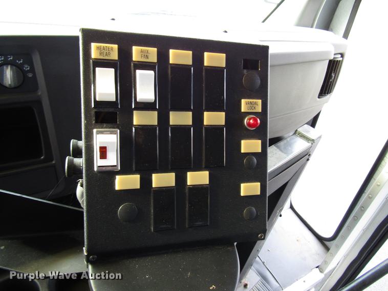 image for item DB6763 2003 Chevrolet Express G3500 school bus