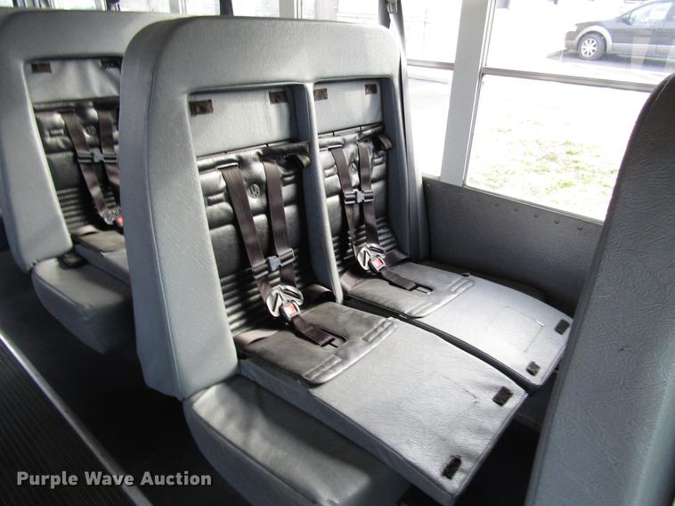 image for item DB6763 2003 Chevrolet Express G3500 school bus