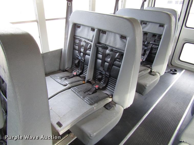 image for item DB6763 2003 Chevrolet Express G3500 school bus