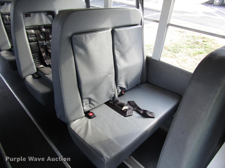 image for item DB6763 2003 Chevrolet Express G3500 school bus