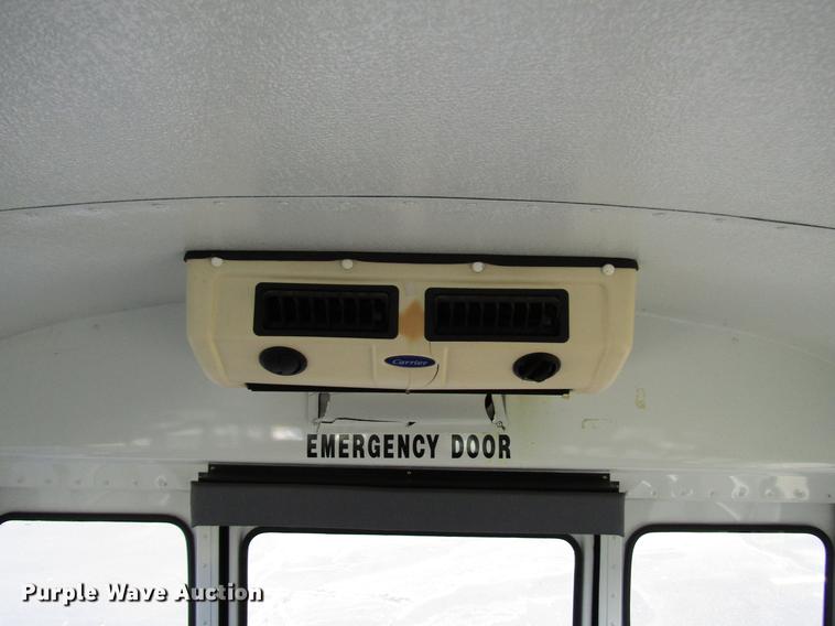 image for item DB6763 2003 Chevrolet Express G3500 school bus