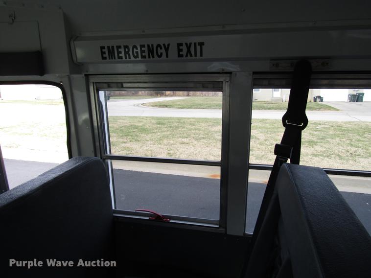 image for item DB6763 2003 Chevrolet Express G3500 school bus