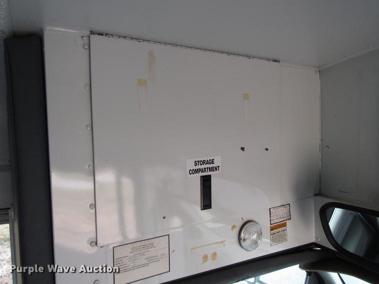 image for item DB6763 2003 Chevrolet Express G3500 school bus