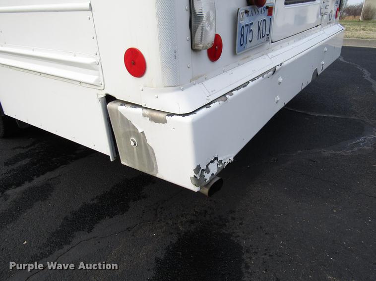 image for item DB6763 2003 Chevrolet Express G3500 school bus