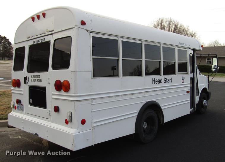 image for item DB6764 2003 Chevrolet Express G3500 school bus