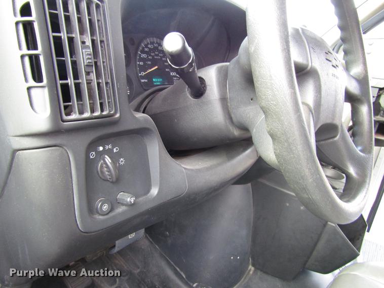 image for item DB6764 2003 Chevrolet Express G3500 school bus