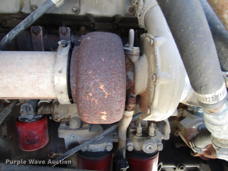 image for item DB6896 1989 International F2674 flatbed truck