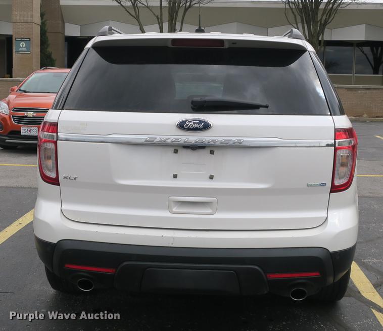 image for item DB8874 2013 Ford Explorer XLT SUV