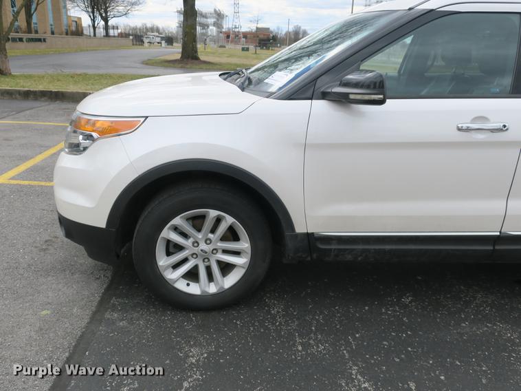 image for item DB8874 2013 Ford Explorer XLT SUV