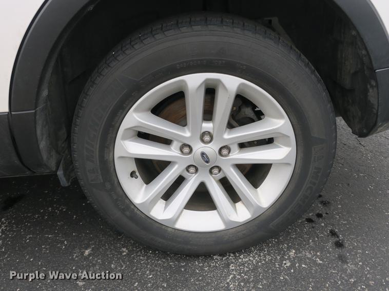 image for item DB8874 2013 Ford Explorer XLT SUV