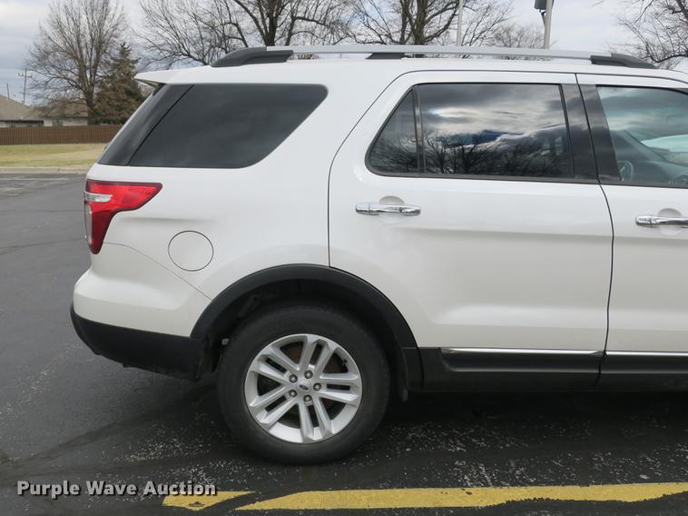 image for item DB8874 2013 Ford Explorer XLT SUV