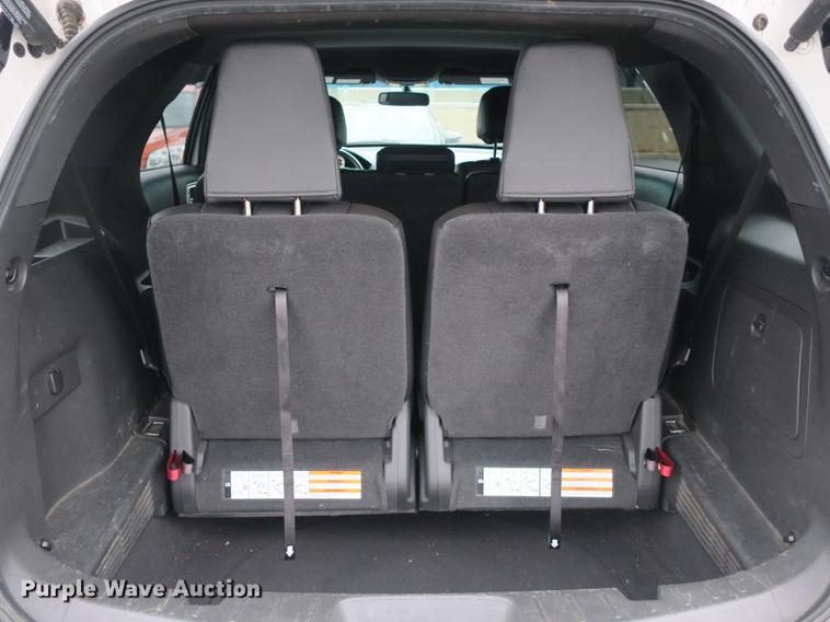 image for item DB8874 2013 Ford Explorer XLT SUV