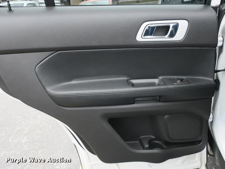 image for item DB8874 2013 Ford Explorer XLT SUV