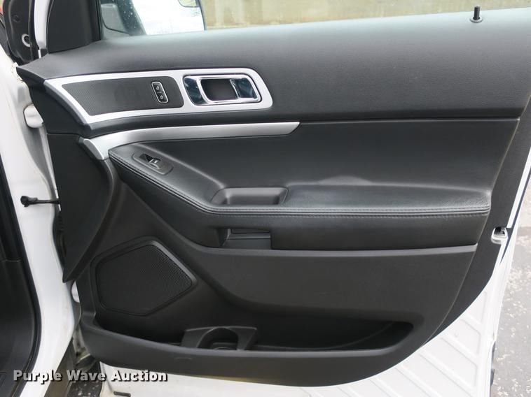 image for item DB8874 2013 Ford Explorer XLT SUV