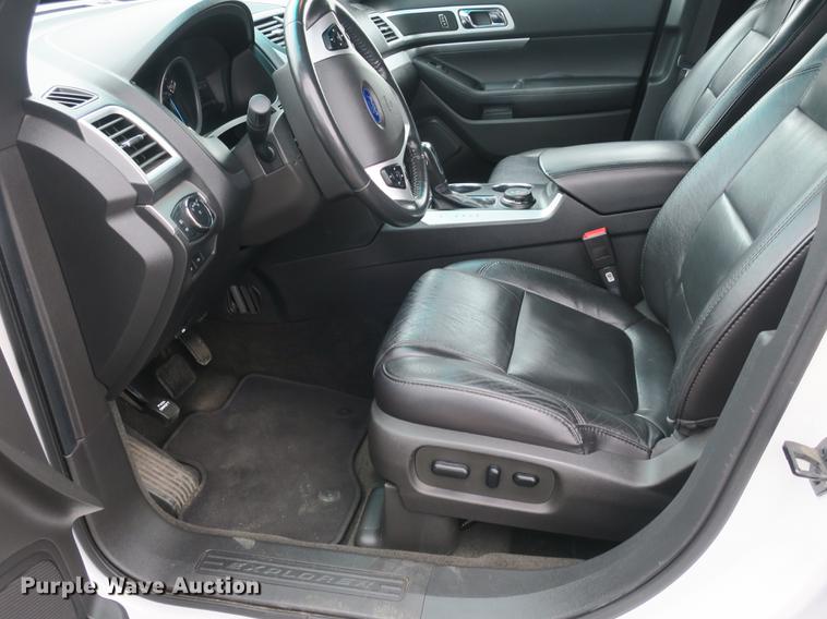 image for item DB8874 2013 Ford Explorer XLT SUV