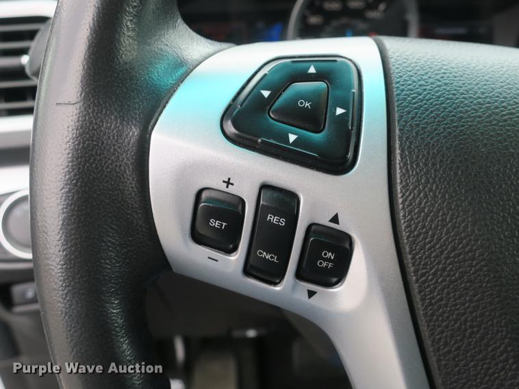 image for item DB8874 2013 Ford Explorer XLT SUV