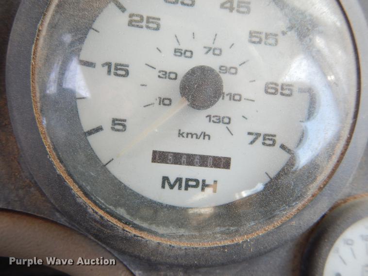 image for item DD5877 1999 Oshkosh S2346 ready mix truck