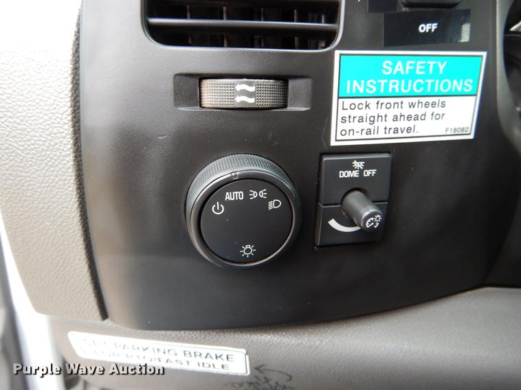 image for item DE6056 2010 Chevrolet Silverado 2500HD Ext. Cab pickup truck