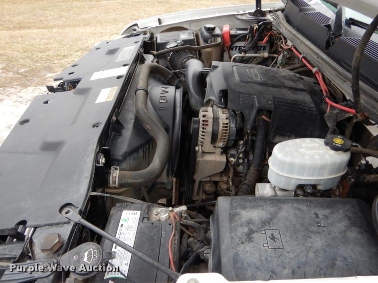 image for item DE6056 2010 Chevrolet Silverado 2500HD Ext. Cab pickup truck