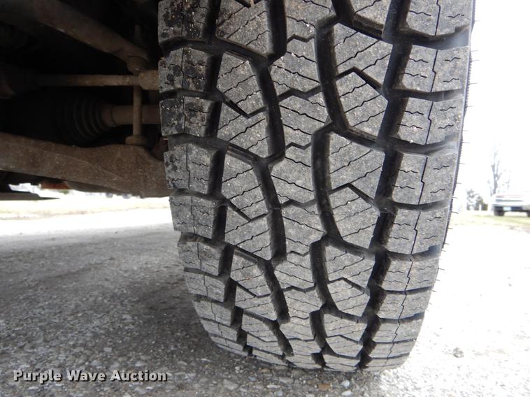 image for item DE6056 2010 Chevrolet Silverado 2500HD Ext. Cab pickup truck