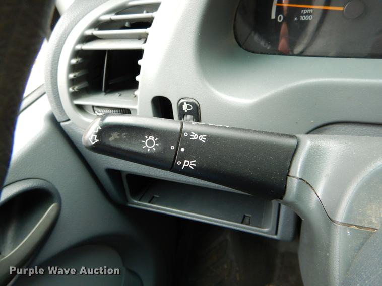 image for item DE6058 2006 Dodge Sprinter 3500 van