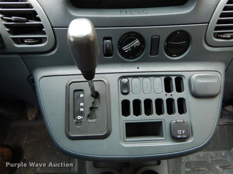 image for item DE6058 2006 Dodge Sprinter 3500 van