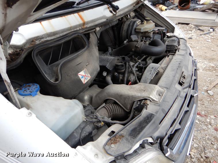 image for item DE6058 2006 Dodge Sprinter 3500 van