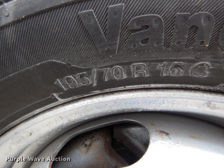 image for item DE6058 2006 Dodge Sprinter 3500 van