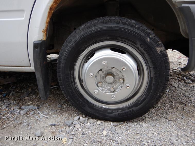 image for item DE6058 2006 Dodge Sprinter 3500 van