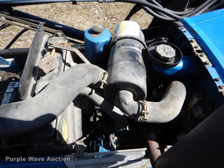 image for item DE6061 1990 Ford 1520 MFWD tractor