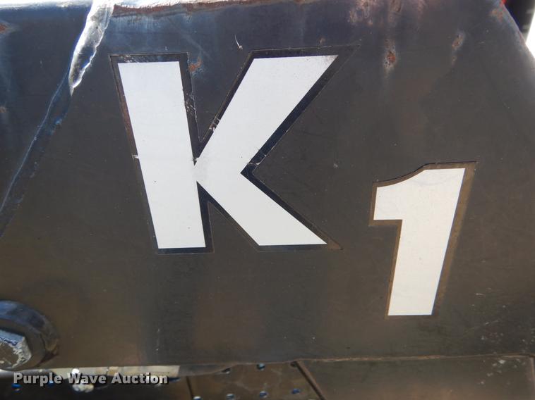 image for item DE6061 1990 Ford 1520 MFWD tractor