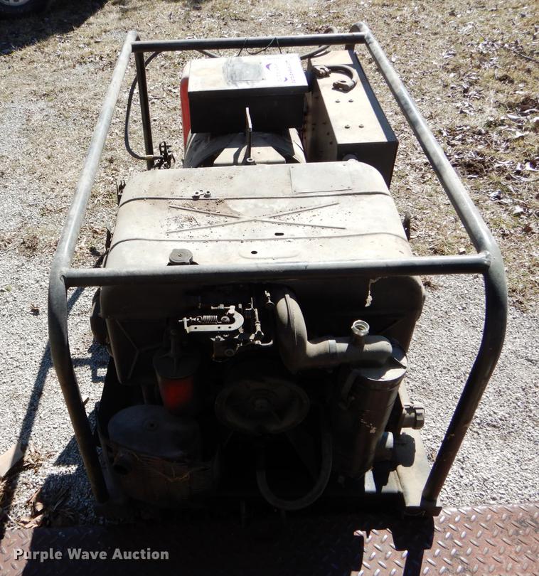 image for item DE6063 1967 Hercules 4A084 generator