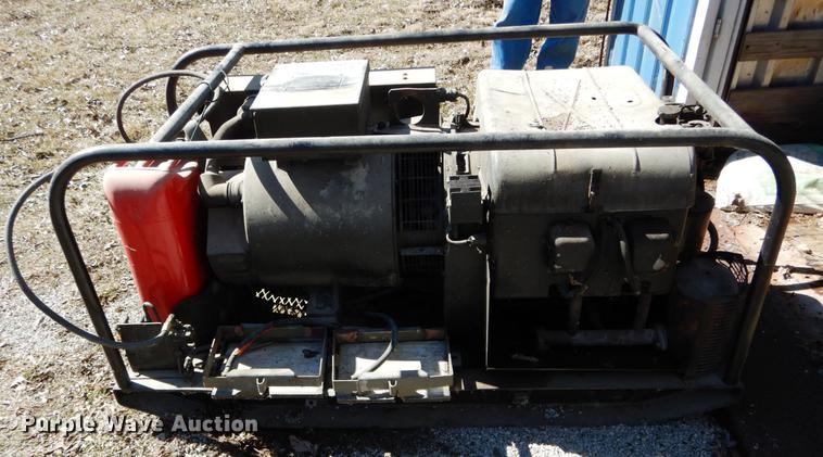 image for item DE6063 1967 Hercules 4A084 generator