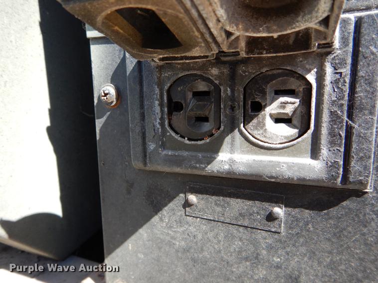 image for item DE6063 1967 Hercules 4A084 generator