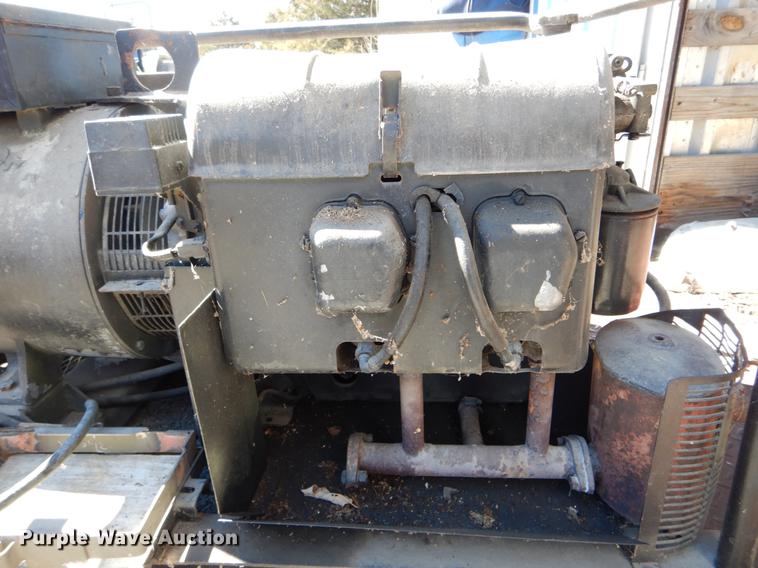 image for item DE6063 1967 Hercules 4A084 generator