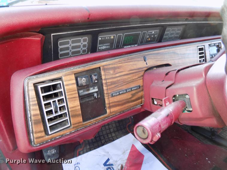 image for item DE7623 1990 Buick Regal Custom