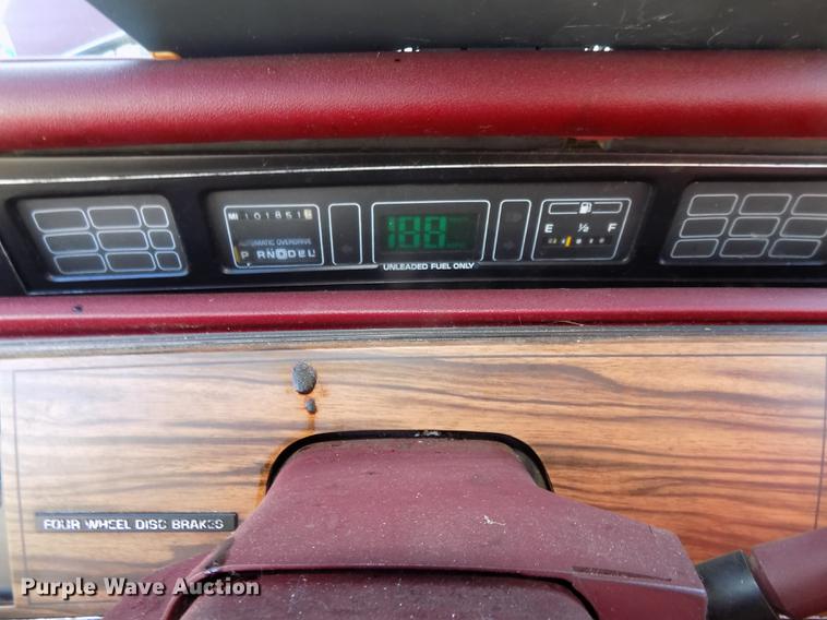 image for item DE7623 1990 Buick Regal Custom