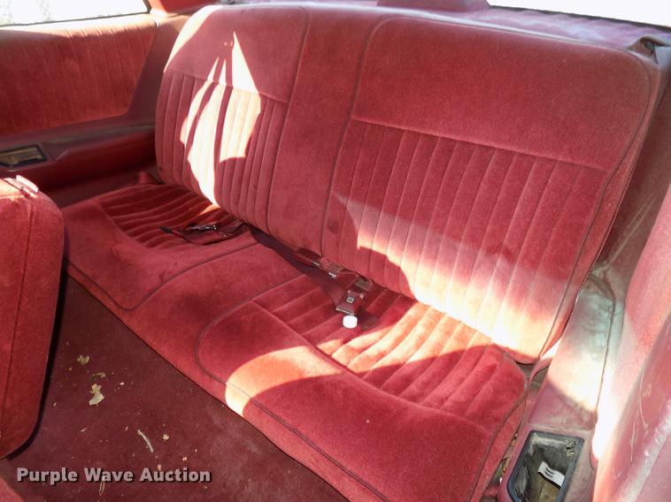 image for item DE7623 1990 Buick Regal Custom