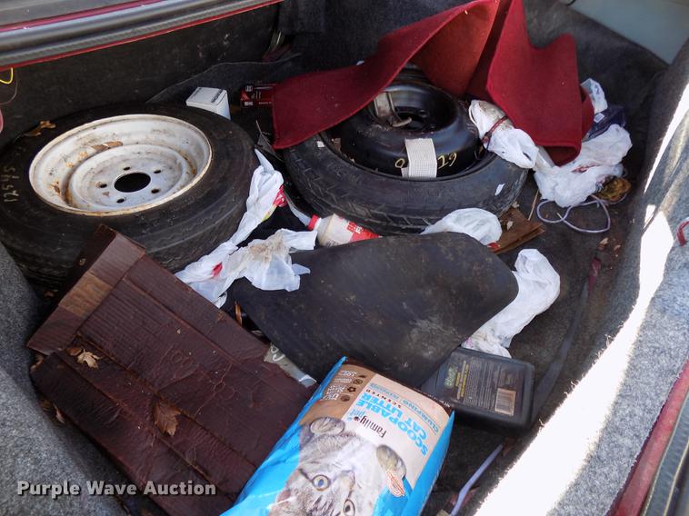 image for item DE7623 1990 Buick Regal Custom